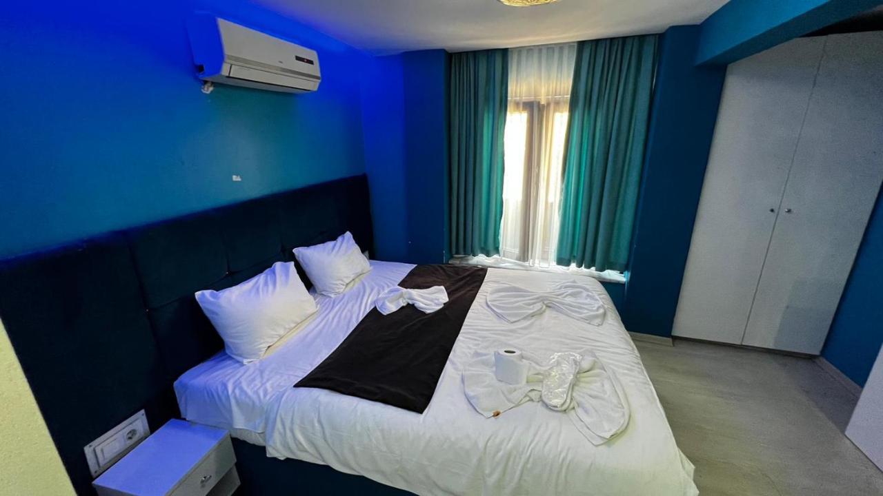 Moon Blue Hotel Istanbul Exterior photo